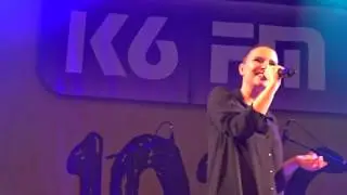 &zwj;Concert K6FM Dijon - Anne Sila -  T'es canon - 05 mars 2016