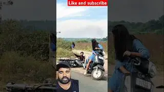 ये लड़किया होना भी कितना मुश्किल काम है ना 😎 #girls #chalaki  #scooty #fyp #youtube