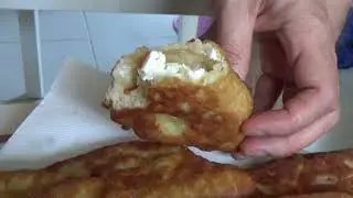 Assaggio Calzone fatto in casa a Eubea!