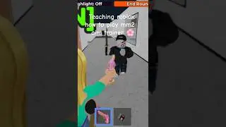 Teaching Roblox how to play mm2 aim trainer #roblox #mm2aimtrainer