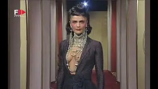 Vintage in Pills CHRISTIAN DIOR Fall 1997 - Fashion Channel