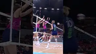 Magdalena Jehl&aacute;rov&aacute; = BLOCK MACHINE! 🚫🔥 #volleyball #lovb