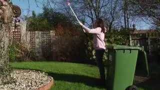 Telescopic long reach pruner