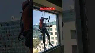 hard working 💪 windows glass cleaning #shorts #hardwork #cleaning #glass