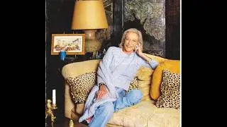 She's 74 and a Style Icon! How Nana Kempner Inspires Boldness and Elegance
