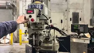 SHARP 3HP VERTICAL MILL