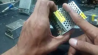 fonte com&eacute;ia e poss&iacute;vel aumentar voltagen veja o v&iacute;deo curte o v&iacute;deo pessoal pro YouTube subir