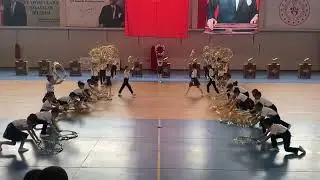 Fındıklı İlkokulu 23 Nisan Hulahop Gösterisi