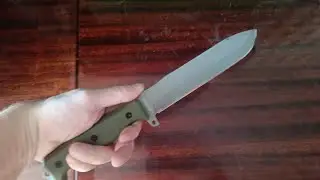 Survivalist X сделал заточку с подлинзовкой, нож стал просто огонь. 