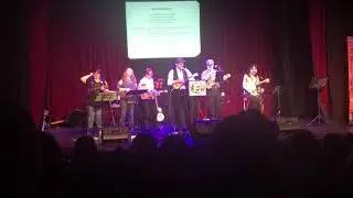 Sing🎵🎤🎶 Along @ Goodwood institute Theatre - Featuring Bubble Gum Strum Ukulele group