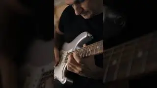 @SuhrCustom Classic Antique in action! #guitar #guitarista #guitarrist #guitarplayer #suhr #rock