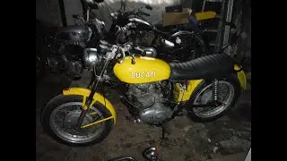Ducati 250 [Spanish] first ride with electronic ignition and generator reveals gearchange gremlins.
