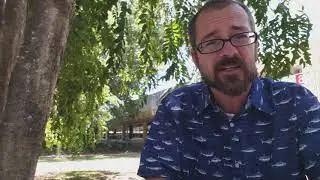 Training teachers of Senior Secondary English