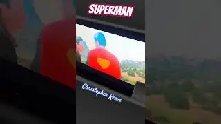 Superman , Christopher Reeve, salva gente dalla diga rotta e dai disastri delle frane terremoto
