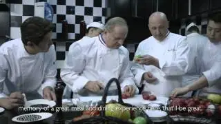 Dining at Resorts World&trade; Sentosa - Jo&euml;l Robuchon Restaurant