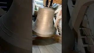 Die neue, gro&szlig;e Glocke der Liebfrauenkirche Waldshut  #glocken