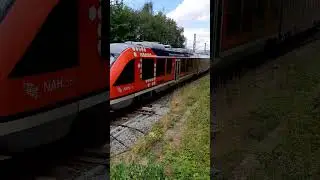 🚆 Triebwagen Lint DB 648 954-5 f&auml;hrt am B&uuml; Saarbr&uuml;ckenstra&szlig;e als RB 75 in Richtung Kiel-Hbf