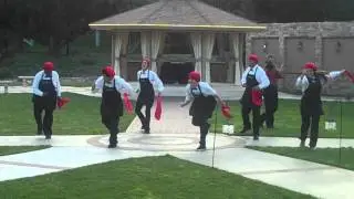 Los Willows House Entertainment