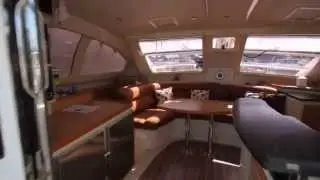 VIDEO 40 Leopard Catamaran