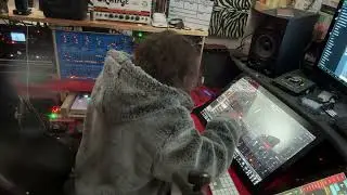 An off the cuff Sunday jam with a Slate Raven MTI Max Touch Controller!