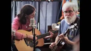 Jimmy Thompson plays and sings Ruby on Mandolin