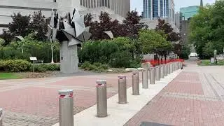 Downtown Ottawa City Hall / Confederation Park
