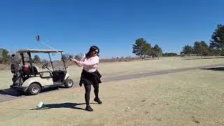 Woman tries golf! #funny #familytime #golf
