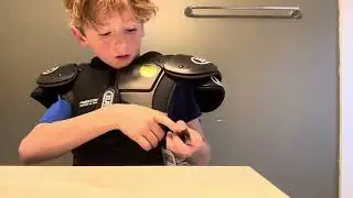 How to put Shoulder pads on