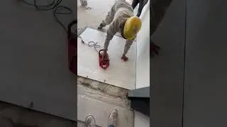 usando la placa vibradora