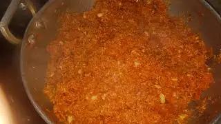 Maa ne apni beti ke liye banaya gajar ka halwa #indianfood #gajarkahalwa #maakaghr #vlog #maakimamta