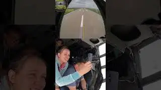 Crazy 2019 Landing of Soviet-Era Ilyushin 76 with Passengers in the Navigator Nose!!! [AIRCLIPS]