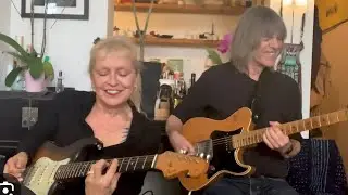LENI STERN playing the n’goni MIKE STERN🎸VICTOR WOOTEN🎸DENNIS CHAMBERS🥁BOB FRANCESCHINI🎷