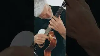 Flight Nora Baritone Ukulele - Cosmic Blues Chords