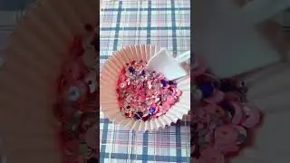 Jumbo Sequin Shaker #scrapdivadesigns #sequinshaker