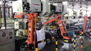 Metal press punching machine with robot automatic stamping line