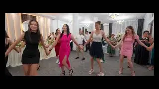 Nuntă Andreea & Claudiu 24.08.2025         Pedeapsa hoților                • Brâul cu scara