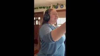 American Noel &ndash; Christmas Cover (Family Performance)