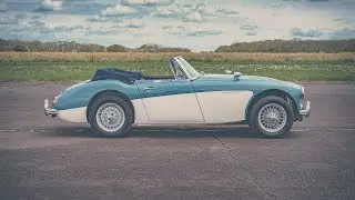 Fully restored Austin Healey 3000