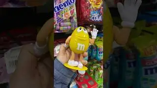 M&M&rsquo;S 🤤🔥 #shorts #shortsyoutube #yummy #chocolate #candy #toys #dessert #icecream #hersheys #tasty