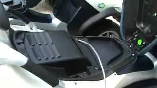 Piaggio MP3 Hybrid