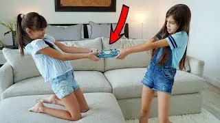 Find Your SURPRISE Hidden Presents Challenge! Sis vs Sis Hatchimals Colleggtibles Season 5