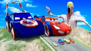 Big & Small Lightning McQueen vs Side Kick Big & Small Mickey Mouse - BeamNG.Drive