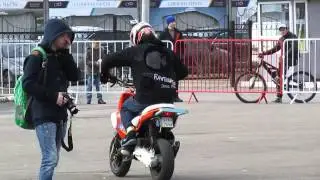 МотоБайк 2015 Scooter Stunt