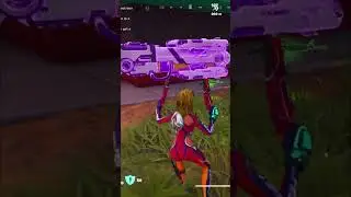 Looting Weapons After Player Elimination #shorts