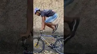 Como pular do grau para o pe no banco ? #bike #graudebike #graunaoecrime #shorts