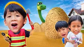 เล่นขุดทรายบ้านคุณย่า เจอไข่ปริศนา !? I หนูดีมาแล้วจ้า