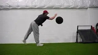 1/2 Kneeling Lead Leg Block Med Ball Slam