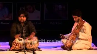Hafeez Ahmed Alvi and Sameer Ahmed Alvi pay tribute to Ustaad Hashmat Ali Khan - Delhi