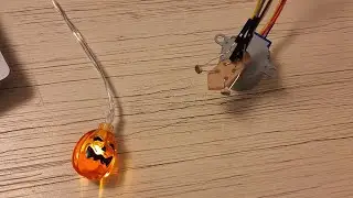 Chloe: Arduino video 8(for class)(last one!)- stepper motor and light tracker