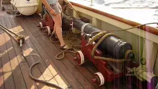 Pride of Baltimore II Under Full Sail 9.5 Kts.MOV